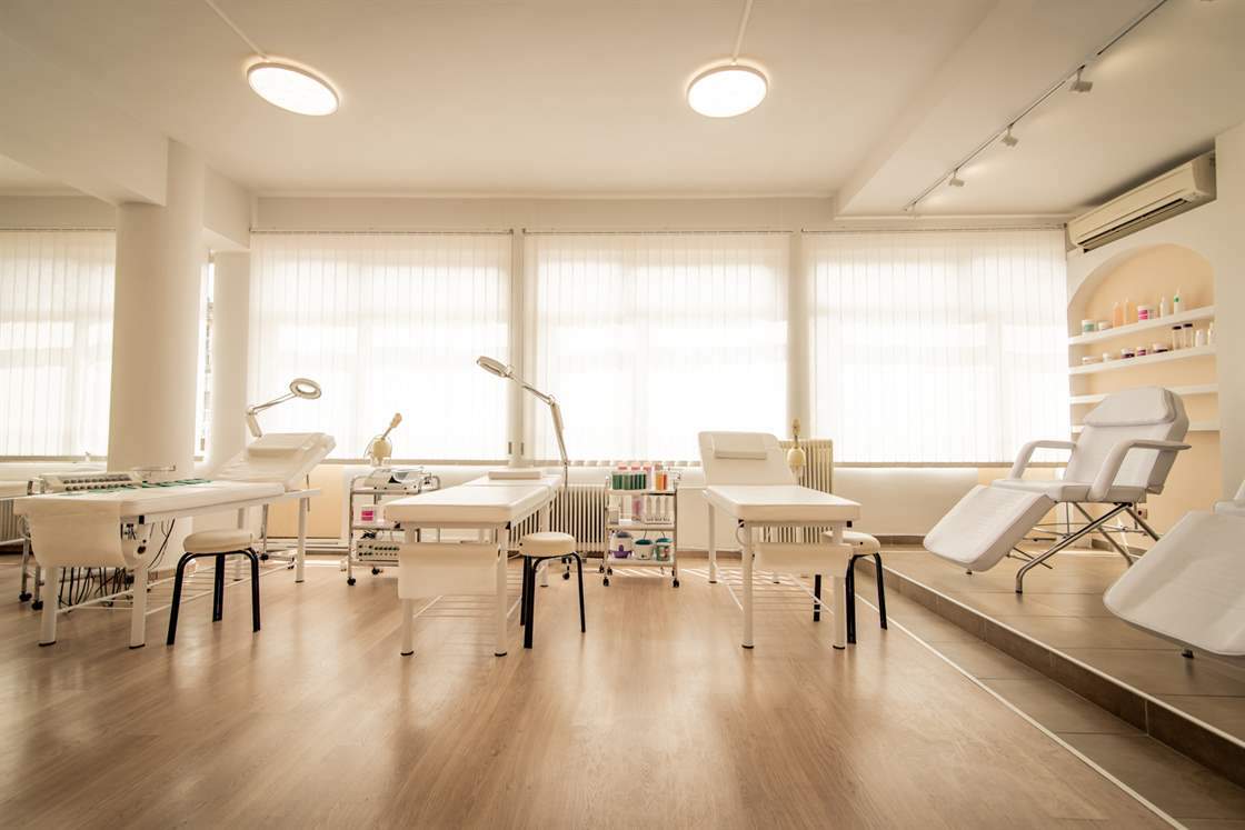 INSTITUTE & SPA seminaria